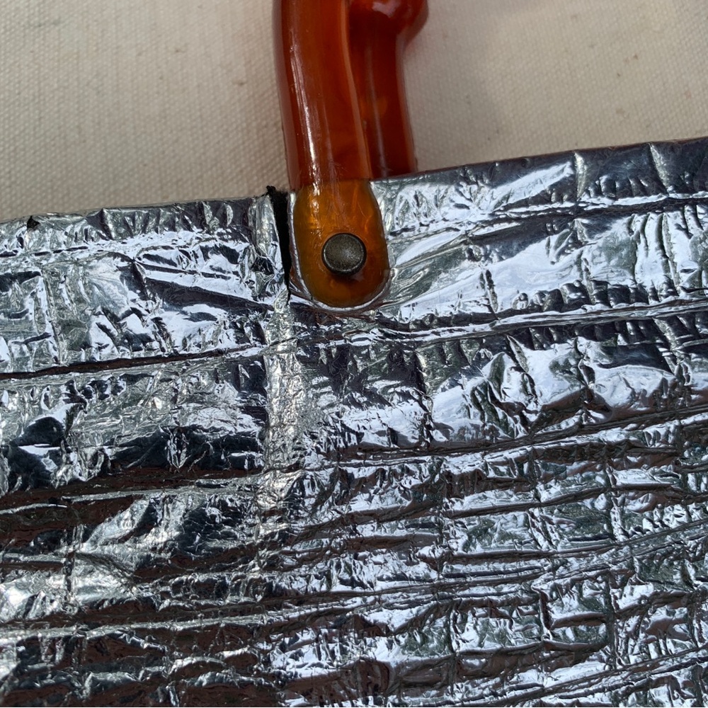 Vintage 1960s metallic silver tote bag with lucite bamboo style handles - Picture 6 of 10